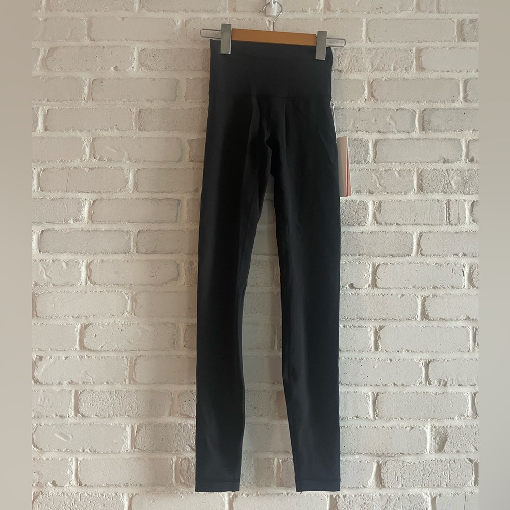 Lululemon Wunder Train 28” Black Tights, Size 2.
